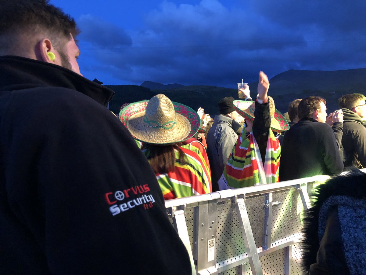 CorvusSecurity's tweet photo. A great day with fab artists and customers again this year at #SnowdonRocks thanks to a fantastic #ZIPWORLD team great site management from Arwel Hughes  and Mad Sound and Lighting....  a massive thanks to #TeamCorvus guys and girls 🙂 safe drive home everybody... https://t.co/aV9AKHp0Pt
