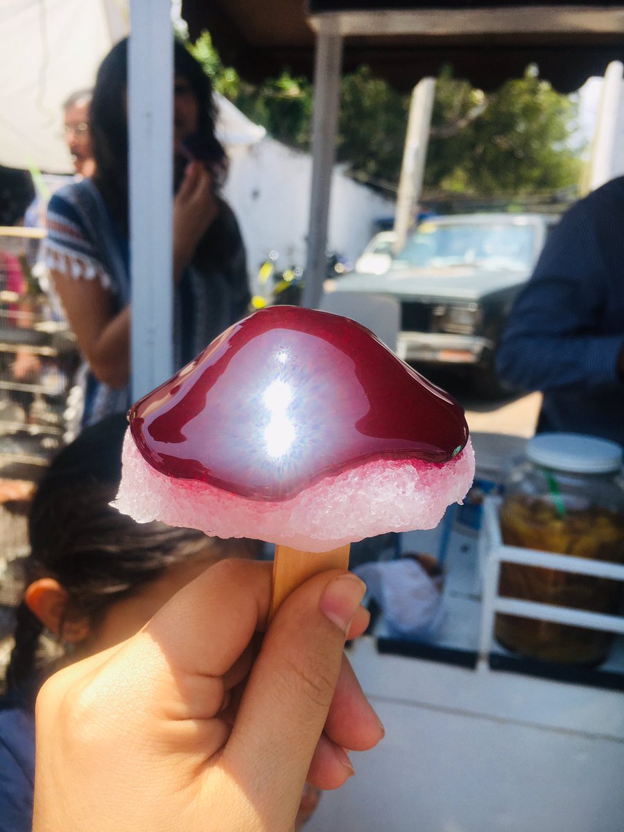 aleshacerezo's tweet photo. Honguitos en Jiquilpan Michoacan! #raspado #mieldeuva #graninvento #fanmil https://t.co/lLiRVkY1mR