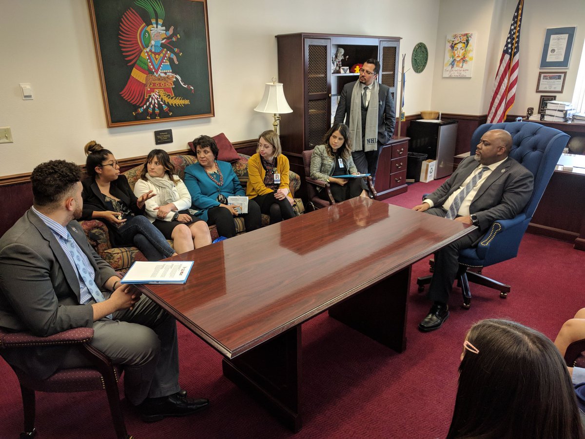 NVImmigrants's tweet photo. We also thank @EdgarFloresNV for his commitment to working w/ us & pushing for policies to protect undocumented communtiy. #AB336 which creates an efficient certification process for U-VIsas was signed into law yesterday. Thank you & @NevHLC for working w/us since the beginning! https://t.co/IzYMW9XsO2