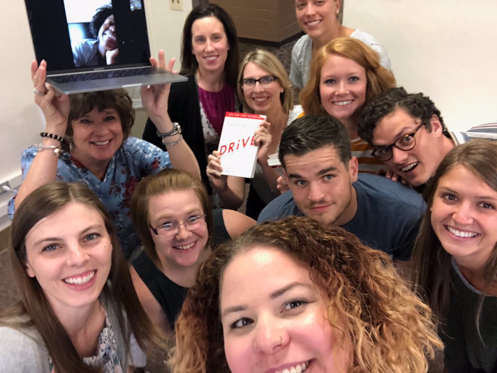Had a wonderful 2nd week of class in the @MIZZOUELPA program with @BethWhitaker2 discussing @DanielPink ‘s book, Drive and talking leadership and self awareness with @ToddWhitaker! I’m so excited for all the classes to come with this incredible team. #LeadLearnELPA #cohort6