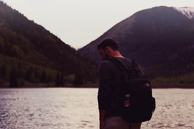 Back in the mountains 🏔 
Cottonwood Lake - San Isabel National Forest 
PC: <a href="/mclark73/">Michelle Clark</a> 
#colorado #buenavista #mountains #northface #canon #mountainlake bit.ly/2XP0X0X