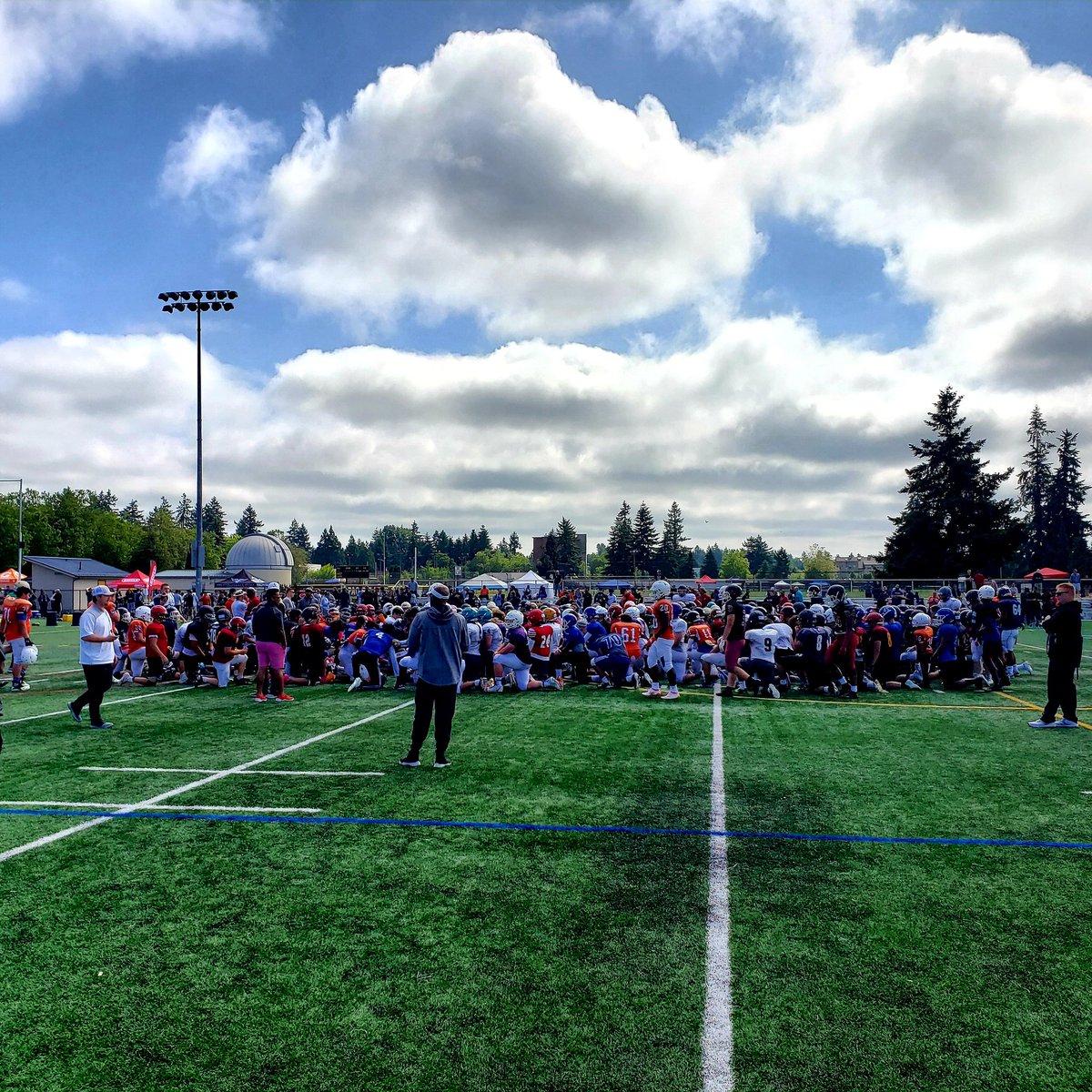 Robert Mason (@robertlmason) on Twitter photo S/O to <a href="/PLUFootball/">Pacific Lutheran Football</a> for putting on a great event today starting with the individual showcase and ending with the high school team tournament. ☀️🏈 S/O to <a href="/PLUFootball/">Pacific Lutheran Football</a> for putting on a great event today starting with the individual showcase and ending with the high school team tournament. ☀️🏈