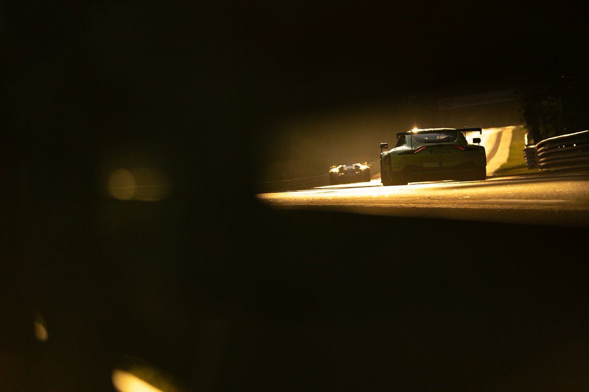 And the night racing has ended. The sun is up over the #LeMans24 circuit. @alexlynnracing has driven us in to the day. Next up @JonnyAdam #AstonMartin