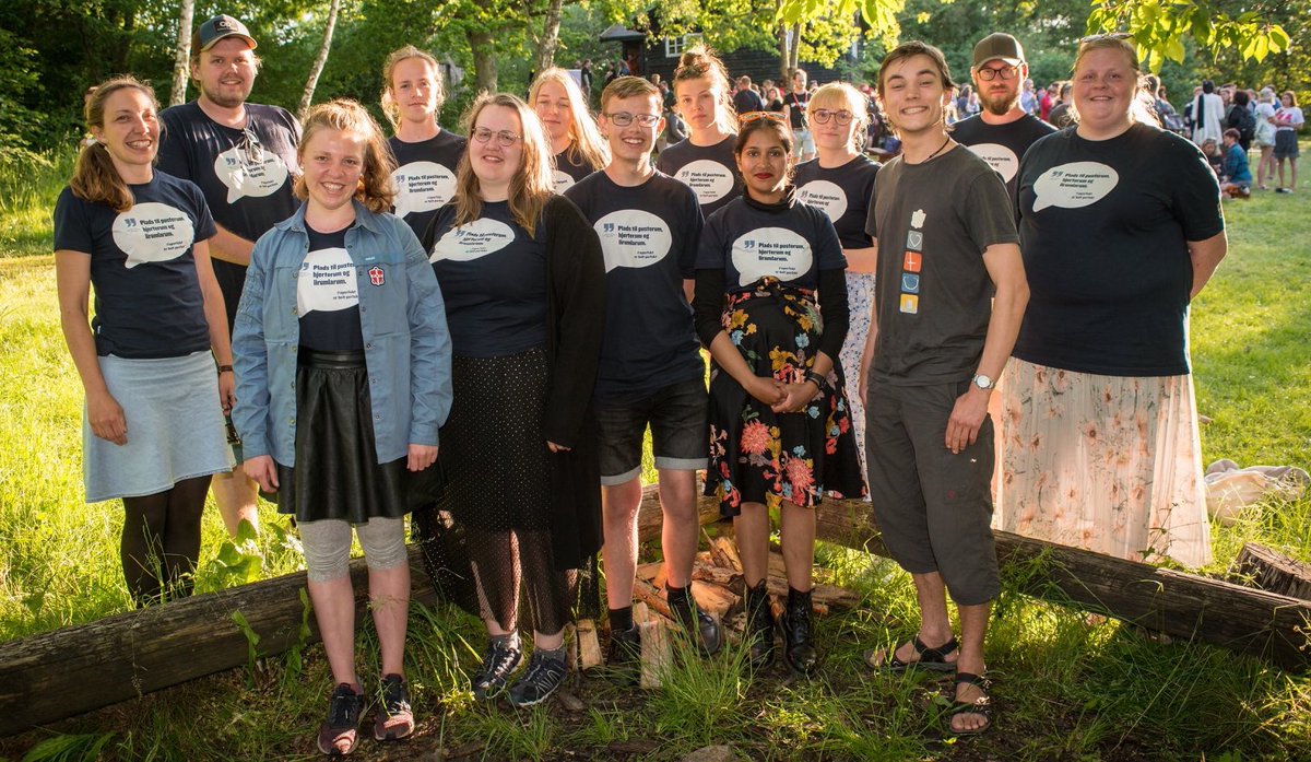 FDFs delegation siger farvel til Folkemødet, vi har fået nye ideer med hjem, talt om unges trivsel og fået folkemødet til at lege - vi sir på gensyn til næste år! #fmdk #vierduf