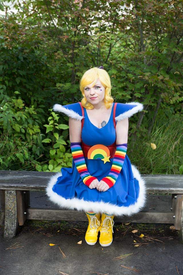 In honor of #PrideMonth, have a little #rainbow fun.

📸 Andy Ahlstrom Photography

#rainbowbrite #colorbelt #childhood #flashback #SaturdayMorningCartoon #childhoodfavorite #Cosplayer #cosplay #nostalgia #loveislove #BisexualAndProud #CosingaCommotion #CalendarGirl