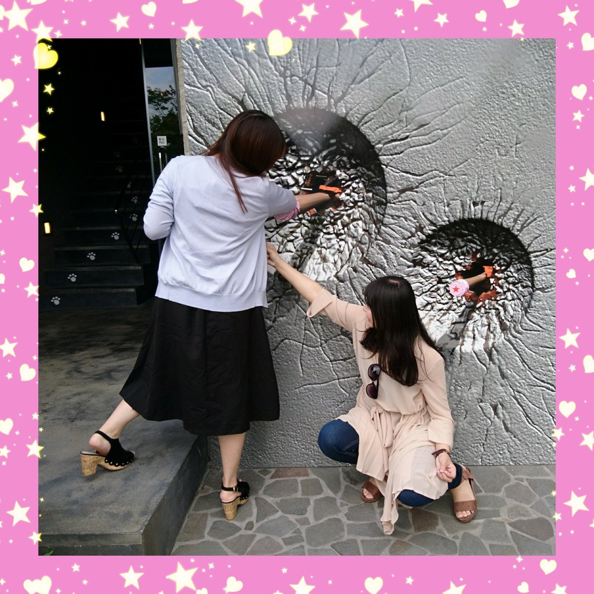 トリック3dアート湯布院 可愛い女の子二人組でも こんなパンチの効いた おもしろ写真が撮れます トリック3dアート湯布院 湯布院 由布院 ゆふいん Yufuin Art Trip おもしろい 不思議 アート カメラ好きな人と繋がりたい 旅行好きな人と トリック3dアート湯布院 可愛い女の子二人組でも こんなパンチの効いた おもしろ写真が撮れます トリック3dアート湯布院 湯布院 由布院 ゆふいん Yufuin Art Trip おもしろい 不思議 アート カメラ好きな人と繋がりたい 旅行好きな人と