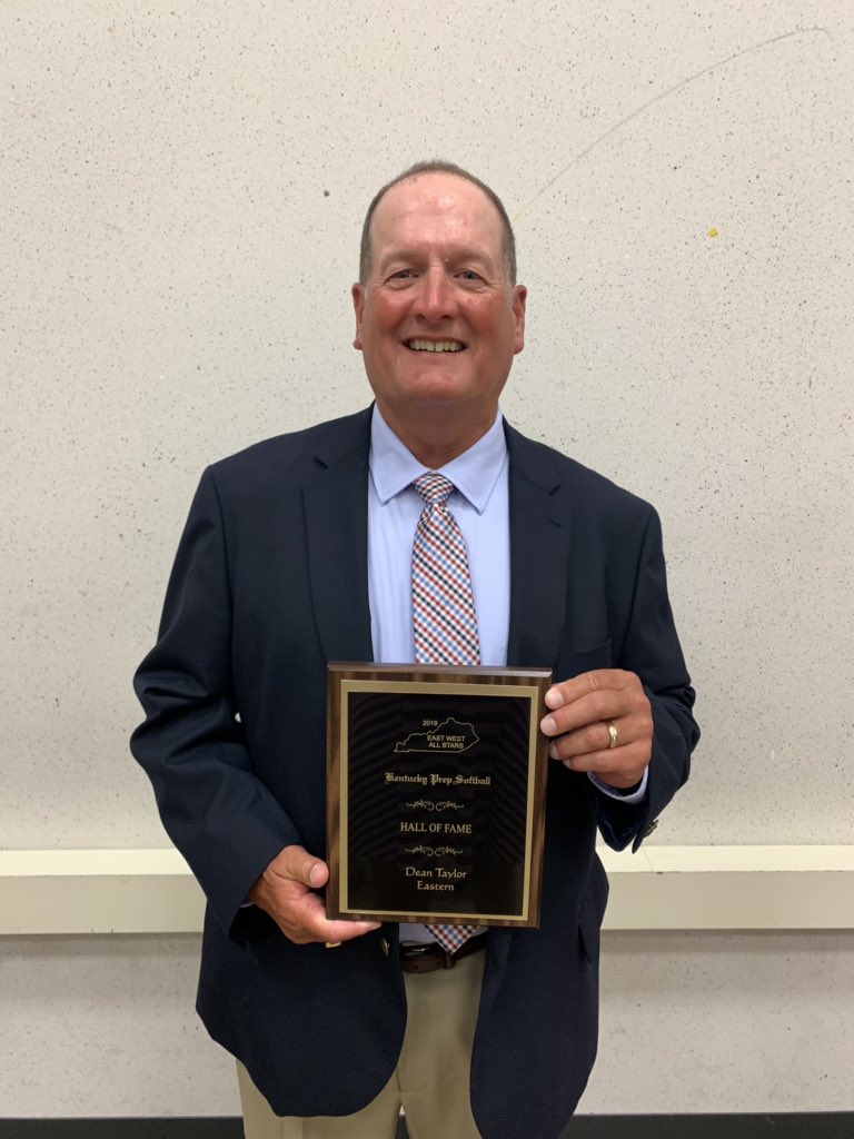 softball_ehs's tweet image. Congratulations to our very own @coachtaylor57 on being the newest member of the Kentucky Prep Softball Hall of Fame! Way to go coach!