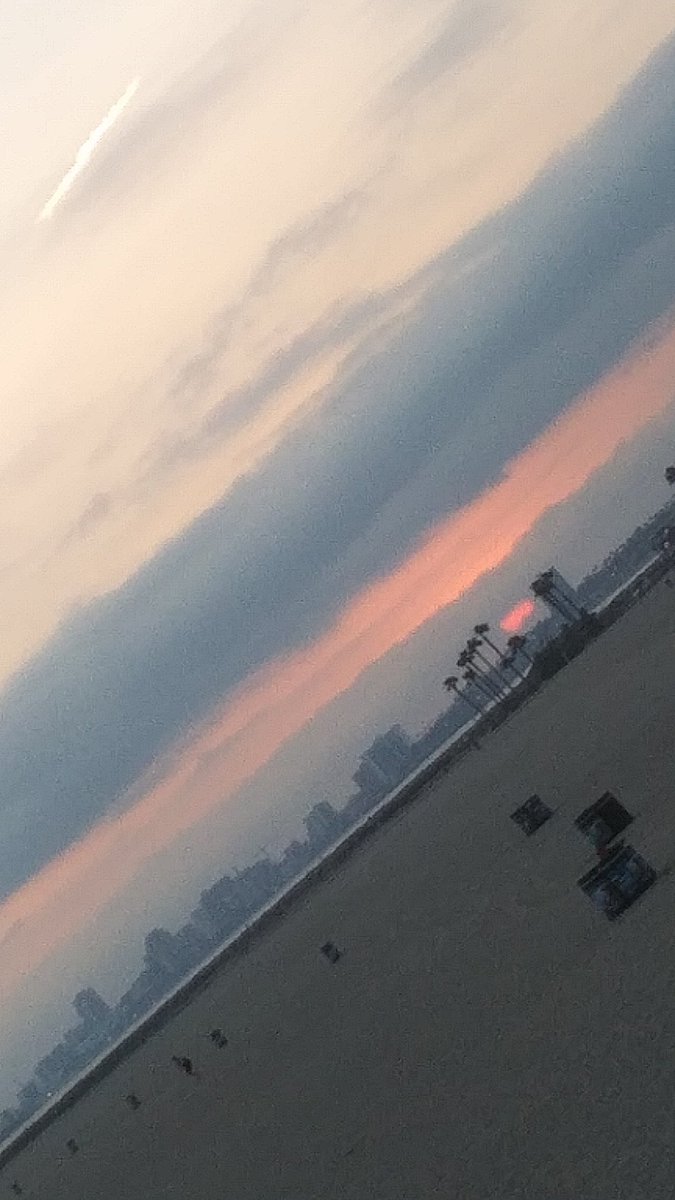 Kk17892967's tweet image. #pinksun