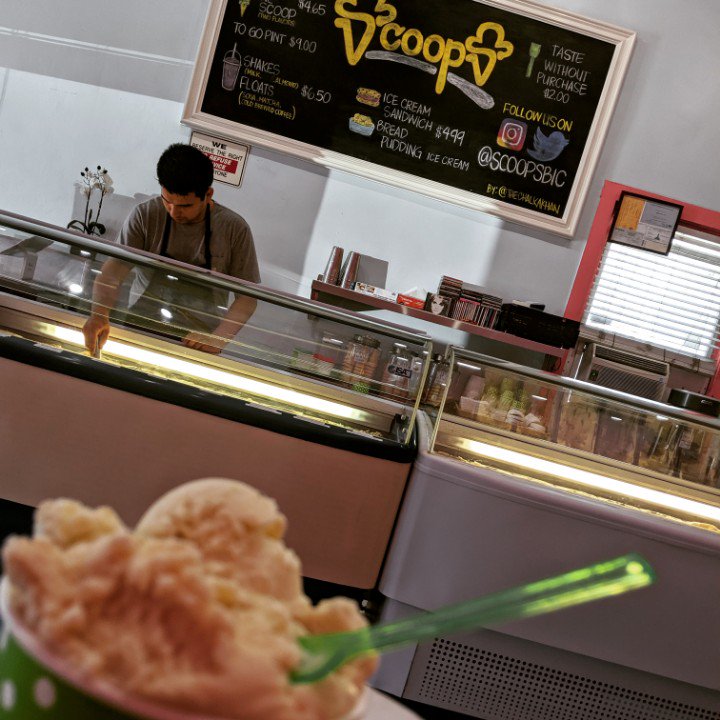 esotouric's tweet photo. Farewell, Scoops! Many thanks for a dozen years of boozy noir-inspired gelato treats enjoyed midway through our Raymond Chandler tours. Today was the very last time. We'll see you at the new shop in Torrance, some day. #mydayinla #helmel https://t.co/F8Hk9nltUg