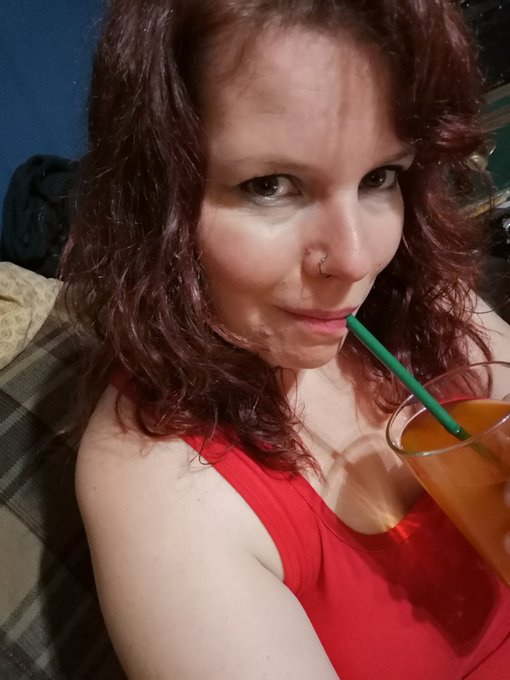 Photoshoots, playtime and porn, sounds like a great night!! https://t.co/FDFDAQSFg8<a href="/tag/shows"class="tags"><span>#shows</span></a><a href="/tag/cam"class="tags"><span>#cam</span></a><a href="/tag/skype"class="tags"><span>#skype</span></a>