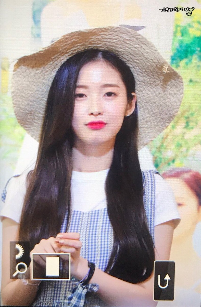 _Frog_Prince's tweet photo. 190616 부산 팬사인회 프리뷰

#아린 #ARIN #최예원 #アリン
#오마이걸 #OHMYGIRL 
@WM_OHMYGIRL https://t.co/kN75HbZHaV