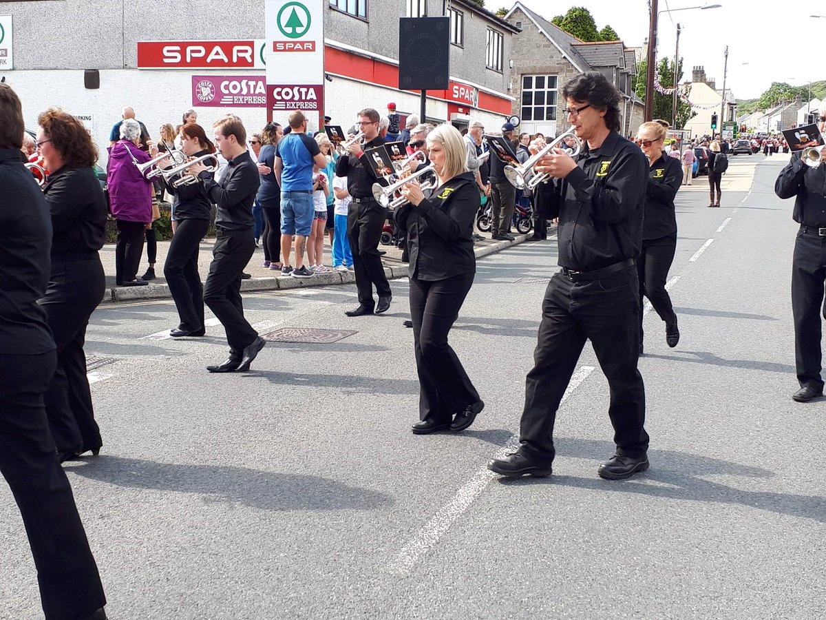 RedruthTownBand's tweet photo. The March at #Bugle2019 @webf_bugle 🎺🎶🎵🥁🎺 https://t.co/1ZyxXIXMj3
