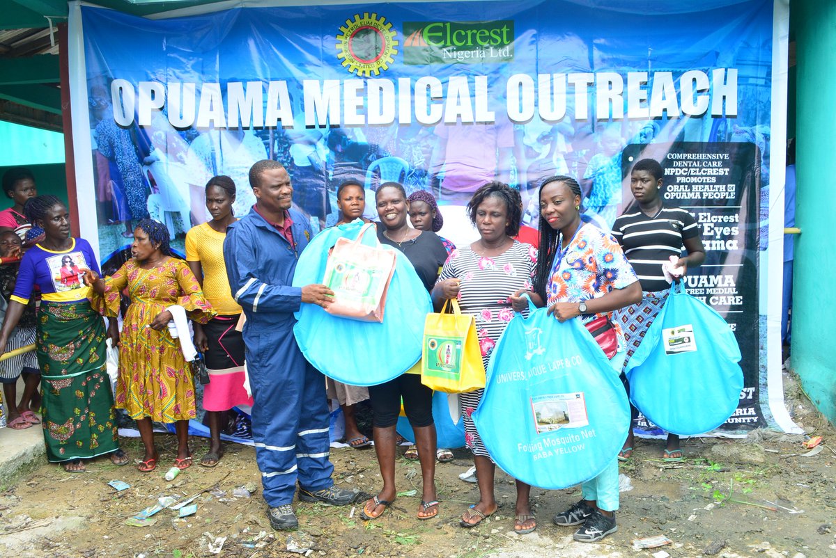 CecyConsult's tweet photo. The content of the packs were highlighted and explained to these mothers... LLINs were also given to control the occurrence of Malaria in pregnancy. They didn't expect it but they received it with joy in their hearts ❤
#OpuamaMedicalOutreach 
#CecyHealthConsult 
#Elcrest https://t.co/05UCsH6NhU