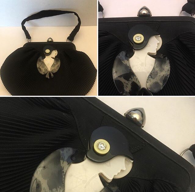 JBDLondon's tweet photo. Customised Art Deco cute pleated handbag. Uniquely designed to give a fresh lease of life to forgotten &amp; unloved vintage gems of the past!
Please DM us for details x #vintage #handbag #artdeco #flapper #unique #customised #antique #handbag #jewellery #vintagejewelry #jewelery https://t.co/OPbu1bw4Vu