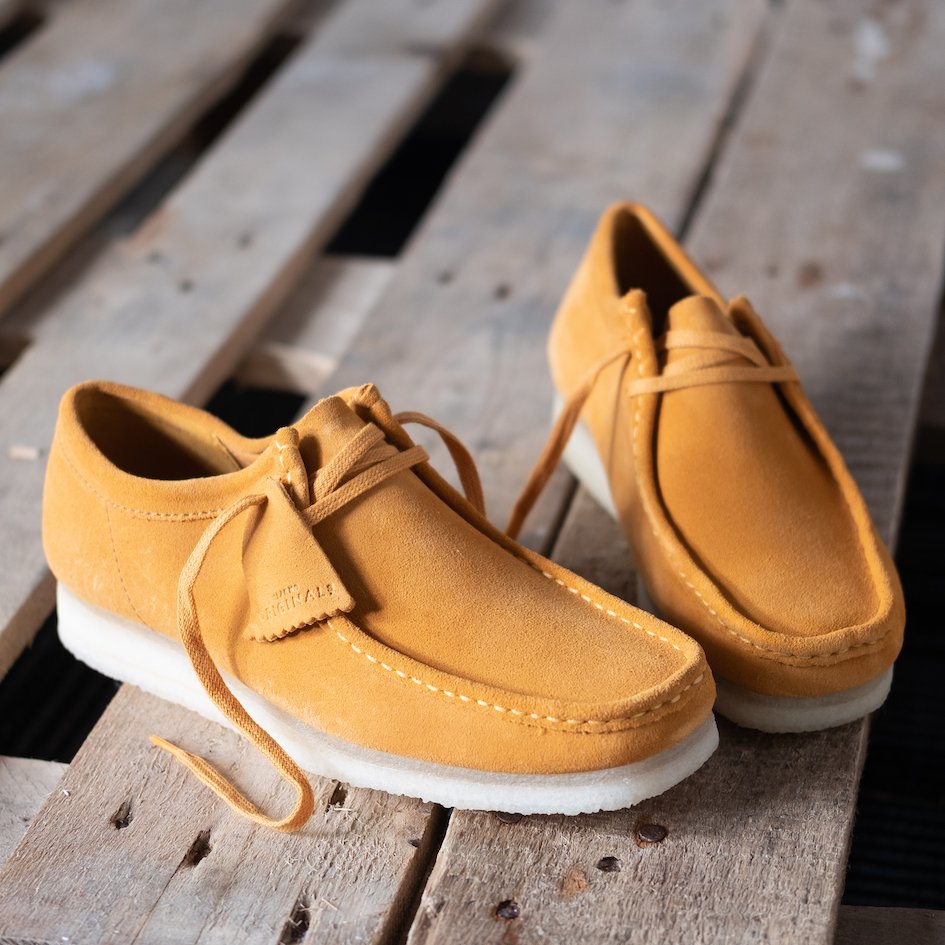 wheat clarks wallabees