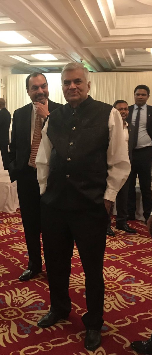 sachenjith's tweet photo. Is there a twist in next #presidential #election ? Is PM trying #Modisuit ? #lookalikechallenge #srilanka https://t.co/m726wuwiQ2