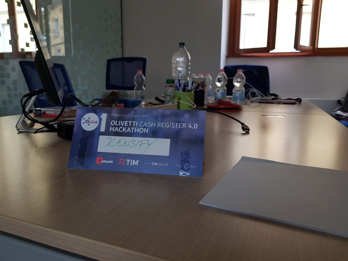 ef_venneri's tweet image. #olivetticashregister40. .. Cosa rimane di un hackaton... Alla fine... Grazie a tutti... @xensify ha usato come hub di sistema il cash register #formpos50Olivetti per: #storemanagementsystem,
#storeAnalytics e #IoT
Ottimo lavoro! Grazie a @mauromezze @sdc05 @Kiulomb