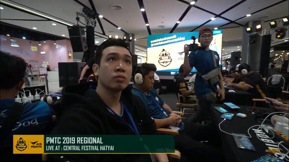 Mintmon7's tweet photo. ฝากเชียร์ ทีม #EvosBurnout ในการแข่งPUBG MOBILE CHAMPIONSHIP THAILAND รอบภูมิภาคที่หาดใหญ่ด้วยนะค้าบบบ #EvosBurnout #EVOSROAR https://t.co/hPeA4JIN4V