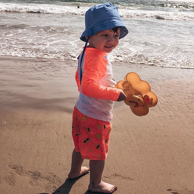 MrsGlobalicious's tweet photo. If it wasn’t for this munchkin, I would probably sit at home today, my head stuck in my laptop, always thinking “I have to do more!”. When I moved to LA three years ago, one of my biggest goals was to live the California lifestyle. Soaking up the sun, en… https://t.co/ZwYRQPtZRF https://t.co/eDqlc6qqWm