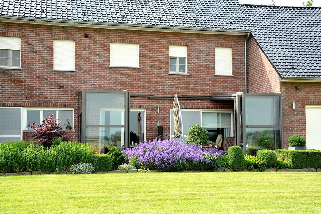 Bi-folding Verandas tweet media