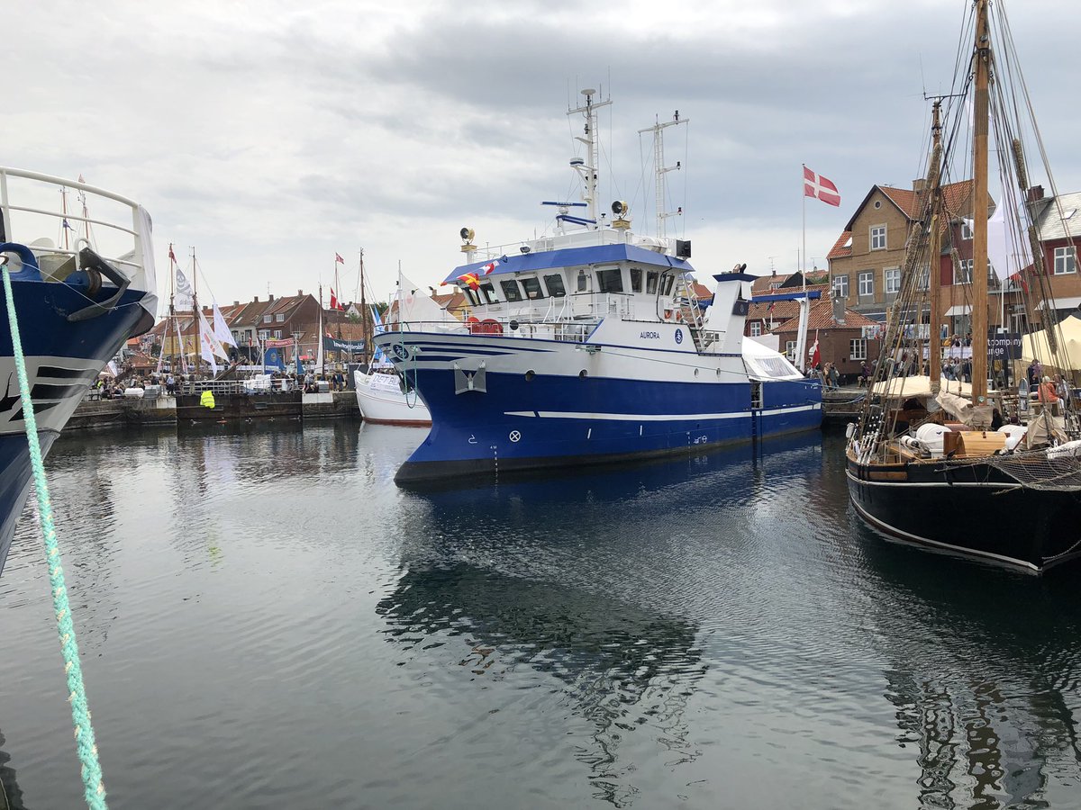 Vil du med backstage på Danmarks mest moderne forskningsskib? Så kig forbi @rvaurora kl. 10.00, hvor skipper Torben Vang og hans besætning giver en rundvisning på skibet: medarbejdere.au.dk/strategi/tilba…
#aufm19 #fmdk #dkforsk