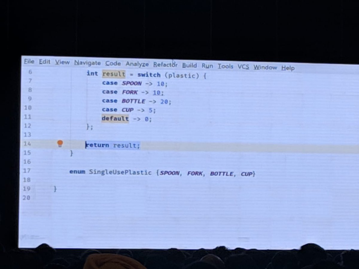 rajatdotgo's tweet image. A completely new generation of switch , this is not any other language, this is our beloved JAVA
#JetBrains_India
#JetBrainsDay
@jetbrains
@resharper
@eMalaGupta
@mikhail_vink
@gdg_nd