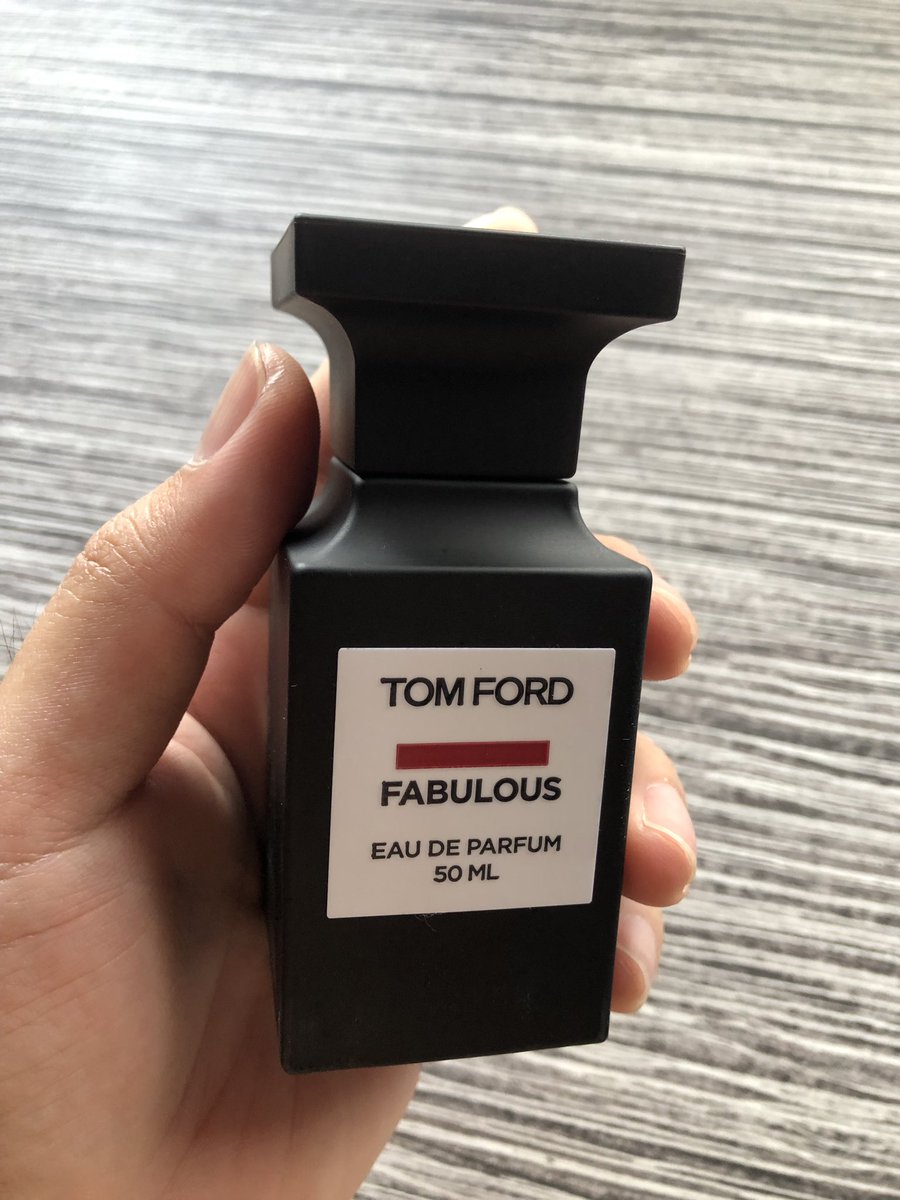 Tom Ford Fucking Fabulous. As fabulous as it sounds, we could break the bank by just purchasing fragrance but this one is totally worth it. The scent is so aromatic, leathery with the punched of woody scent makes it fckin fabulous!! 10/10