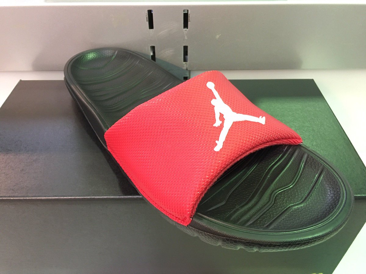 gallery2basket's tweet photo. 【新商品入荷】JORDAN BREAK SLIDE(AR6374-600)
https://t.co/qWOvwQ9TdH
#gallery2 #ギャラリー2 #ギャラ2 #michaeljordan #jordan #airjordan #ジョーダン #エアジョーダン #サンダル #ジョーダンサンダル #jordanhydro #jordanhydro7 #jordanslide #jordanslides #jordanbasketball #jordanbrand https://t.co/BSWmHTkAMb