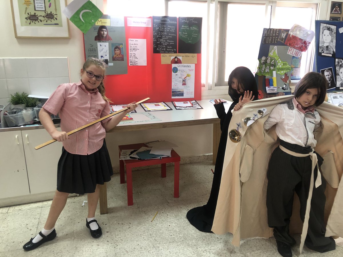 DESSyear5's tweet photo. @DESS_YearFive 5red are ready to present their Influence projects to their parents! #dess_year5_red #influenceprojects https://t.co/9LlsbIMabZ