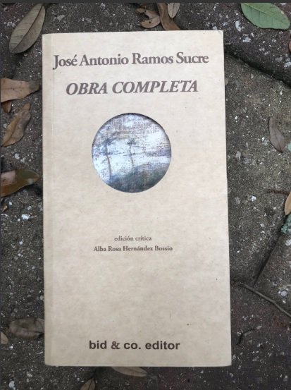 #Literatura #Crítica #Entrevista
"Ramos Sucre: el viaje no deseado"
- entrevista de <a href="/nelsonriverap/">Nelson Rivera</a> a Alba Rosa Hernández Bossio

[Foto: “Obra completa” de José Antonio Ramos Sucre (Caracas: Bid &amp; Co, 2019) / Guillermo Parra]
<a href="/bidandco/">bid & co. editor</a> 

el-nacional.com/noticias/papel…