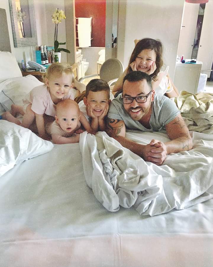SacconeJolys17's tweet photo. Happy Father's day to an award winning dad! Hope you have the heat day with your mini crew and Anna 💙 @JonathanJoly https://t.co/cGfYOzXD3c