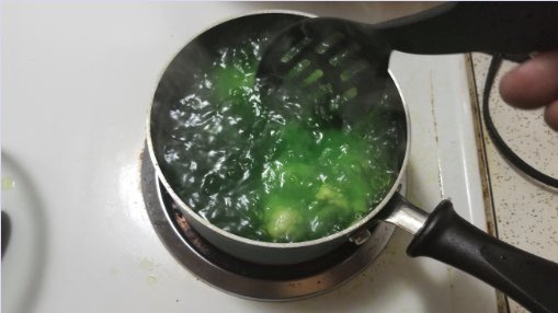 drunknixon's tweet photo. Just quit my job today to pursue my dream of becoming a chef, please retweet and favorite my next customer could be on your tl. https://t.co/AMvj4QJKe2