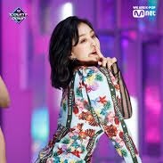 jiggly97's tweet photo. JIHYO♥ https://t.co/kqrqoweTks
