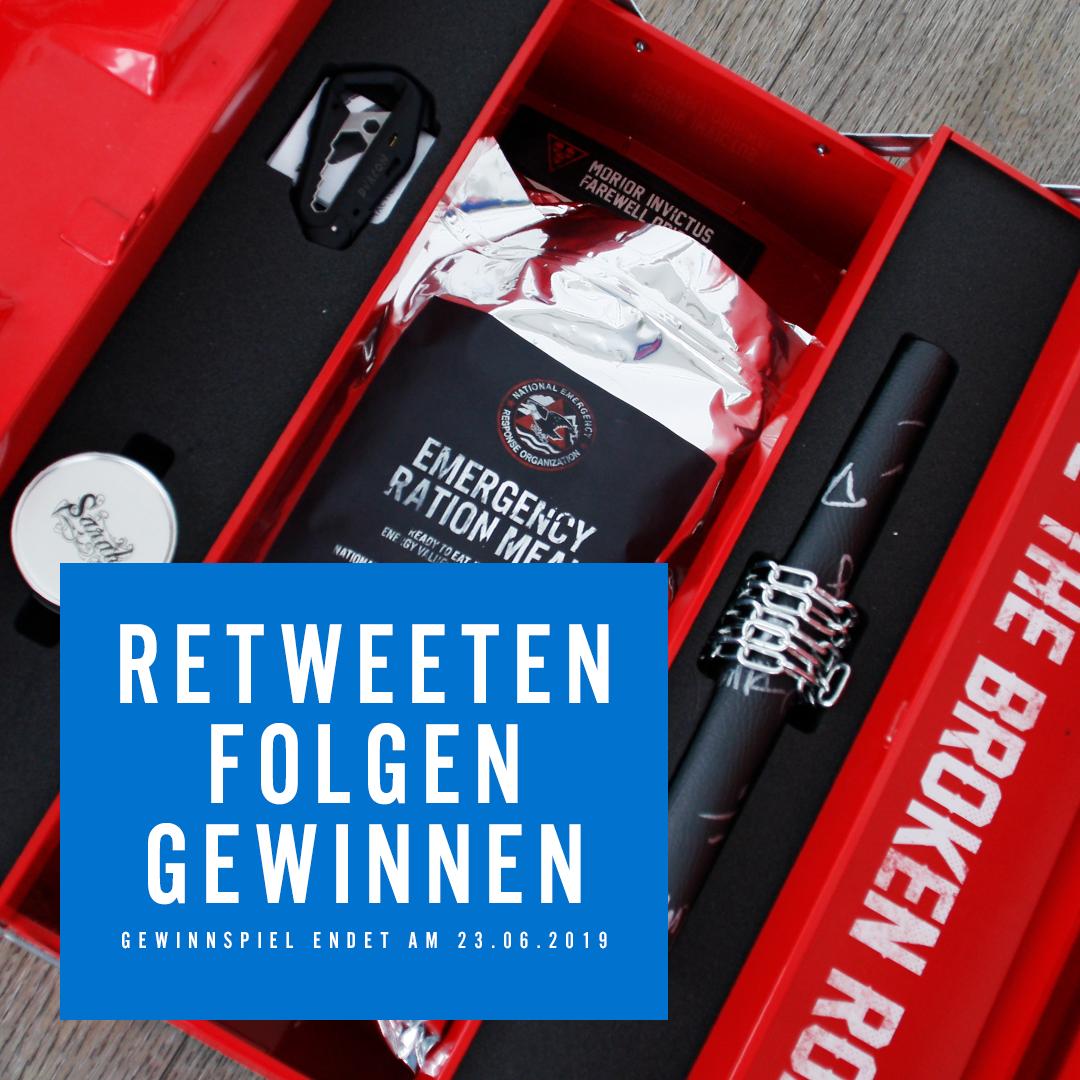 PlayStationDE's tweet photo. Stellt euch den neuen #DaysGone Herausforderungen mit der richtigen Ausstattung! Viel Glück beim #Gewinnspiel! 
Bei den Days of Play sparen → https://t.co/98l76nzqaW 
TNB: https://t.co/AzQfYHcD8i #PS4 https://t.co/Hfubks2pfm