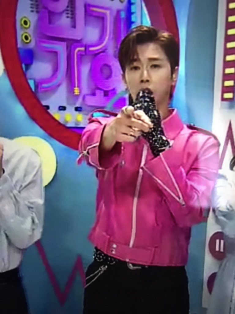 今日もオトコマエㅠㅠㅠㅠㅠㅠㅠㅠㅠㅠㅠㅠ

#유노윤호Follow
#유노윤호TrueColors
#FOLLOW열정 #나는유노윤호다
True Colors
U-KNOW Follow
유노윤호 정윤호
ユノ ユンホ