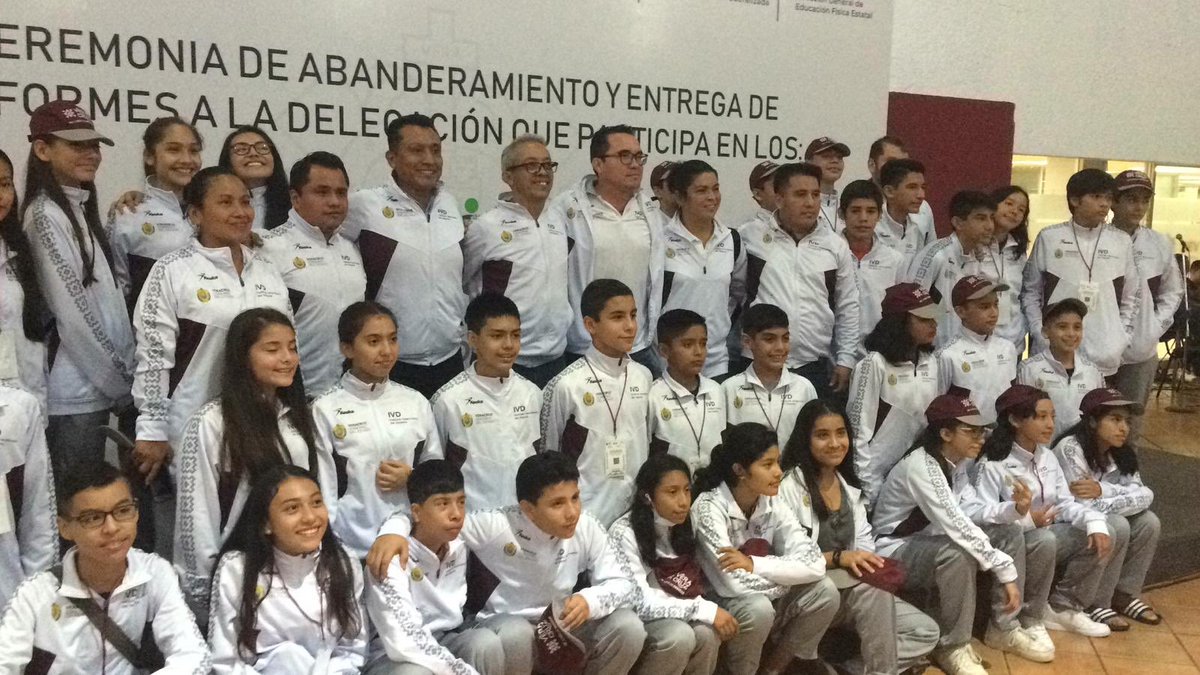 titipollimay's tweet photo. Equipo de Taekwondo Veracruz Secundaria, rumbo a los #JuegosDeportivosNacionalesEscolares de la Educación Básica #Acapulco 2019.
Vayan por esos campeonatos... Pero por sobretodo vayan a divertirse!!! 🙌🏻❤️😎
#TKD #IVD #Veracruz #SEP #SEV #ATDEV #Conade https://t.co/hDFi8bO7Kz