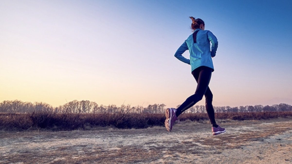 ChannelTriathl1's tweet image. 8 Essential training tips for a #Triathlon in this short video. Check it out. m.youtube.com/watch?v=rW7Ze5…. #channeltri #swim #bike #run