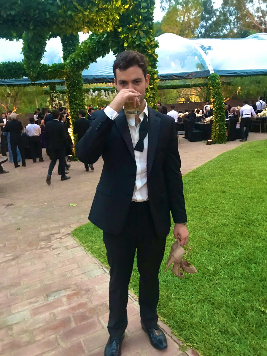 aems1993's tweet image. Photo evidence of how much I love my gurl... this morning