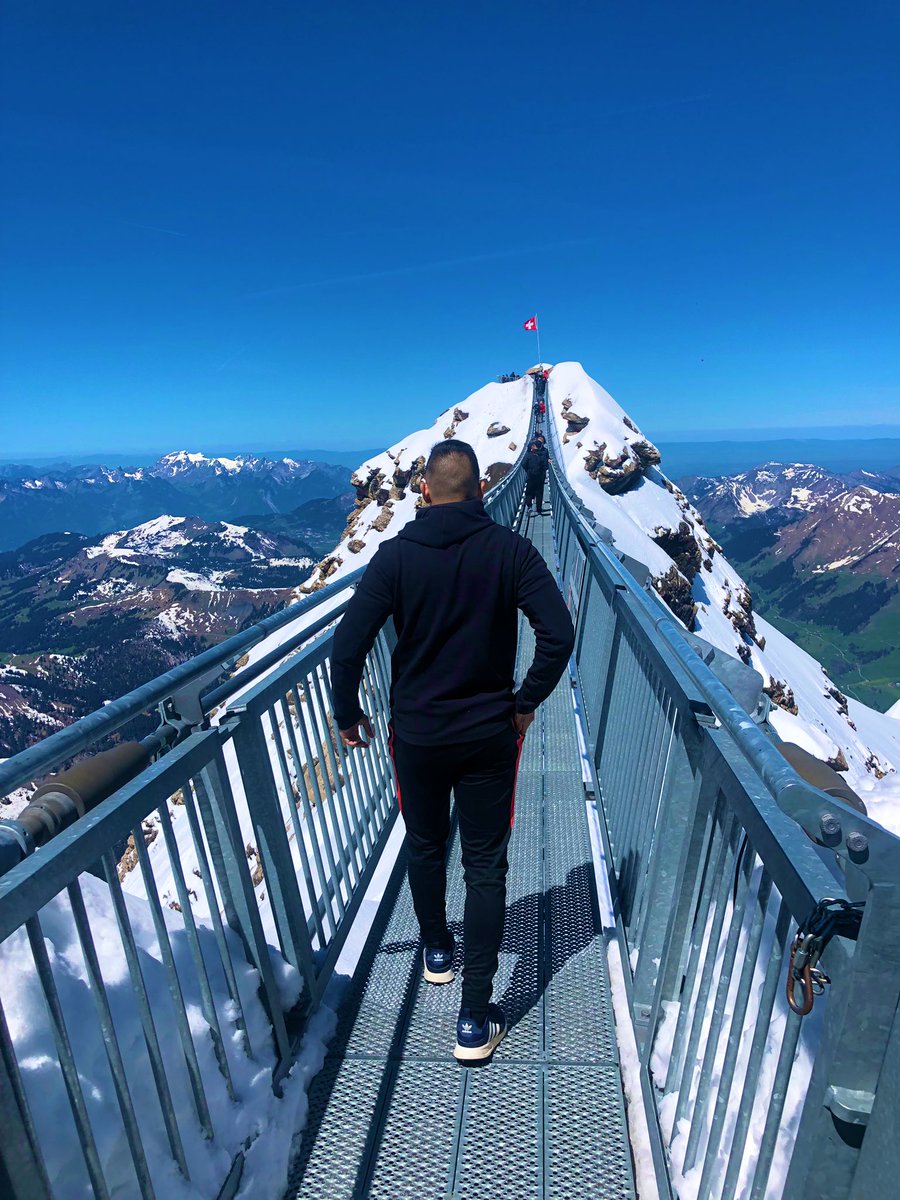 Vincent67712883's tweet photo. One of my most special travelling experiences visiting #Glacier3000 in Les Diablerets! 😍 Flying down the slopes on the apline coaster certainly lifted adrenalin levels while crossing the bridge raised a hair or two 🗻 @UCSportMgtFLP #UCSportMgtEuro19 #goosebumps https://t.co/7xGy0zph6o