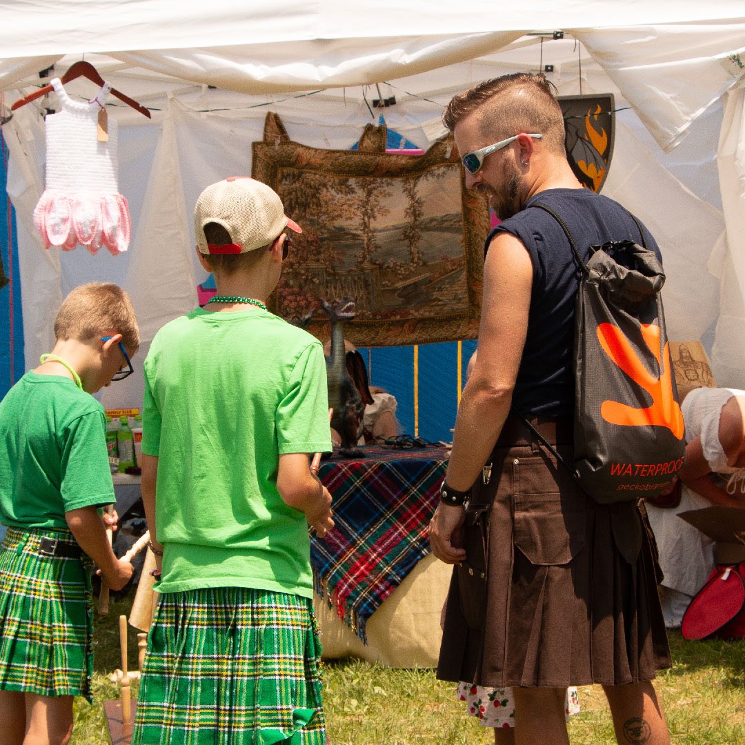 Enjoy Father's Day with us at Celtic Fest Ohio! Bring an umbrella - the fun goes on! Eat. Drink. Rock. celticfestohio.com 
.
.
.
#cfo19 #celtic #ohio #cincinnati #dayton #columbus #whisky #bagpipes #ale #livemusic #fathersday #happyfathersday