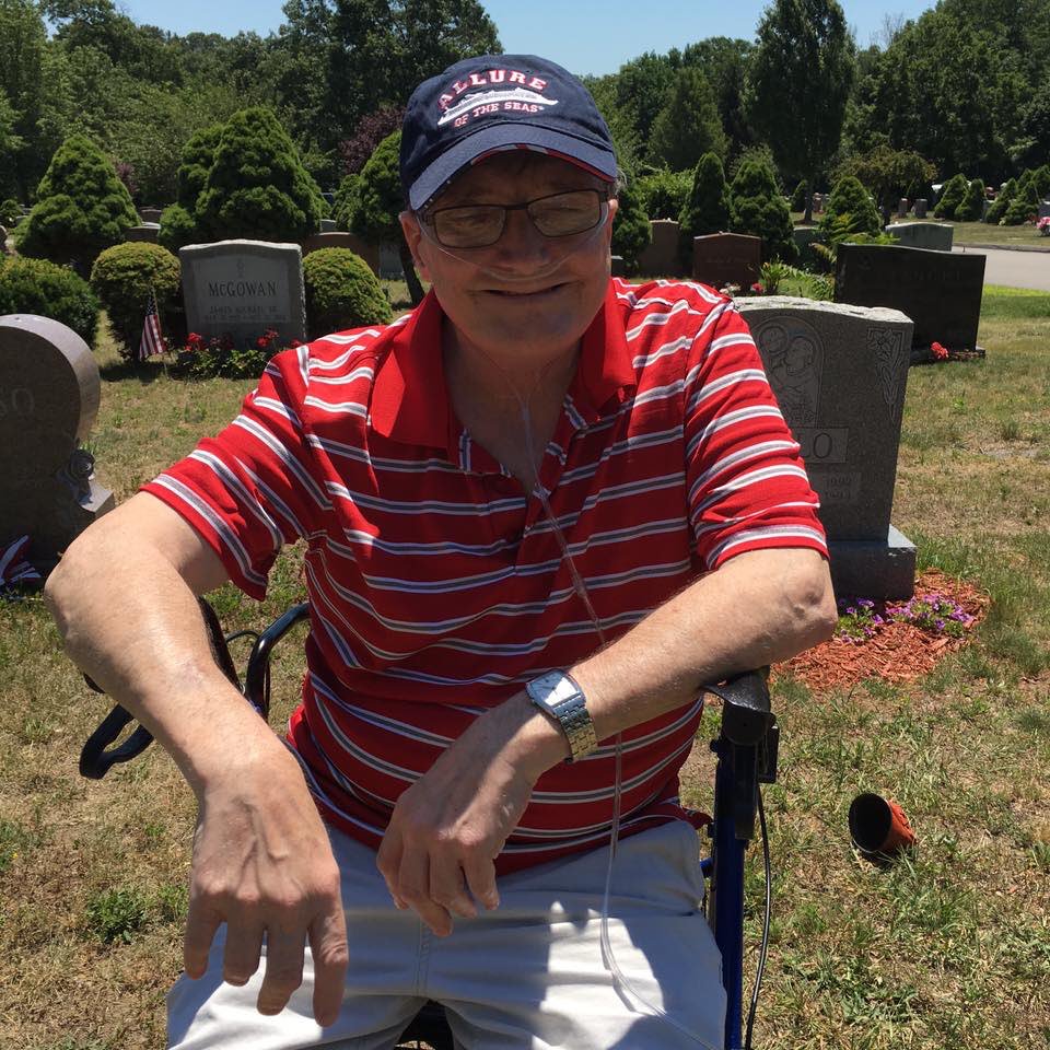 TheJimmyFund's tweet photo. “My dad was my best friend. I know he is proud of me for walking every year in hopes of finding a cure one day.”–Lori, a #JimmyFundWalk participant

Today, we wish a Happy #FathersDay to all the dads, whether we celebrate with them today or remember them with all our love. ❤️ https://t.co/abnsXzMSdX