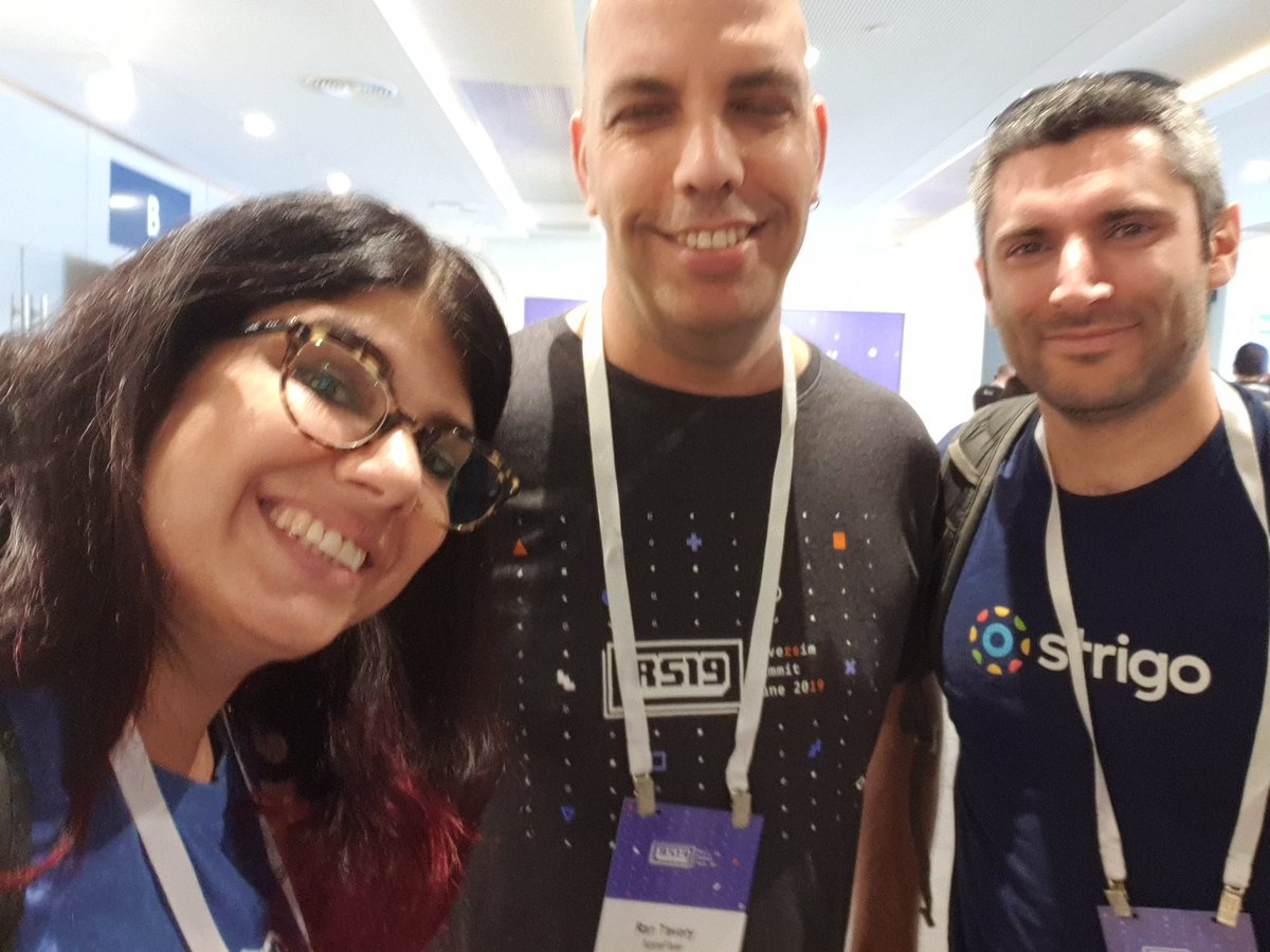 shar1z's tweet image. Reunion selfies ❤️ with old friends. #reversim #angularup #8200