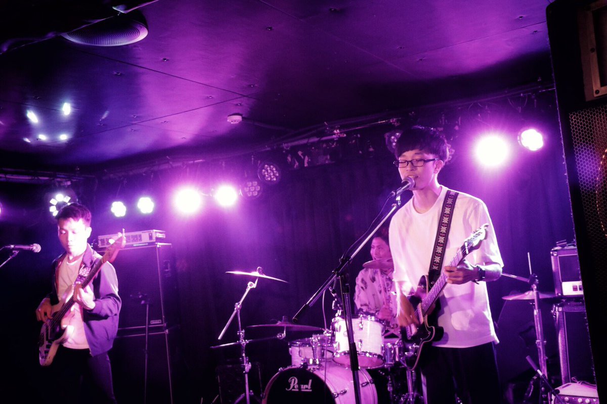SlandToy's tweet photo. 6/16(日)@車道LINKにてToy'sland(トイズランド)オープニングアクトやり切りました！

出番は終わりましたが、イベントが終わるまでフリーCDは配布しておりますので、ぜひもらいにきてください！

よろしくお願いします！ https://t.co/7tzVVnbNus