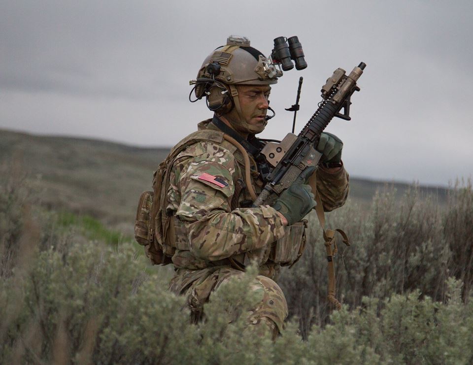 CORESURVIVAL's tweet photo. Always training. Always ready. Always professional.
#GreenBerets #FirstGroupLife #SOF #USASOC #USSOCOM #Airborne #SpecialForces #1SFG #1stGroup https://t.co/gwonuiknHz