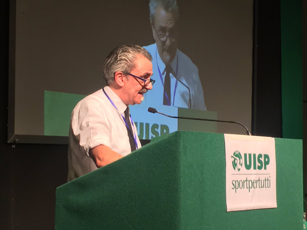 VinceManco's tweet photo. #Sport sociale e per tutti é #terzosettore: la mia relazione introduttiva all'Assemblea Congressuale @UispNazionale di Chianciano Terme https://t.co/fV5qm68bkE https://t.co/6obLmwyouI
