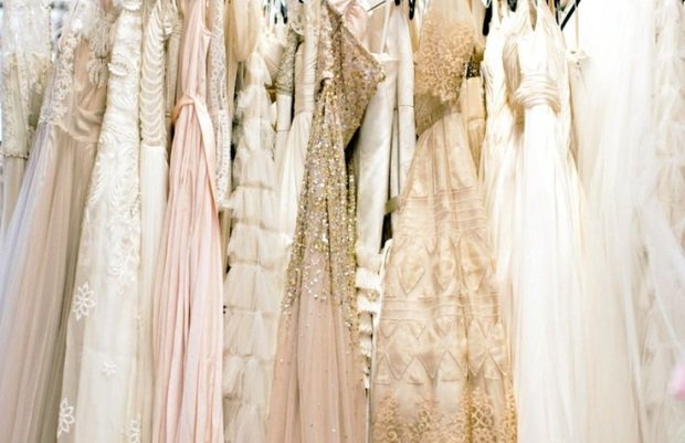 woluae's tweet photo. We’ve got everything you need to know to make sure your wedding dress shopping experience is a good one! https://t.co/Jtfm2XXMLl #weddingdress #weddingdressboutique #uaewedding #dubaiweddingdress #dubaibride #engaged https://t.co/w6MKcv9khk
