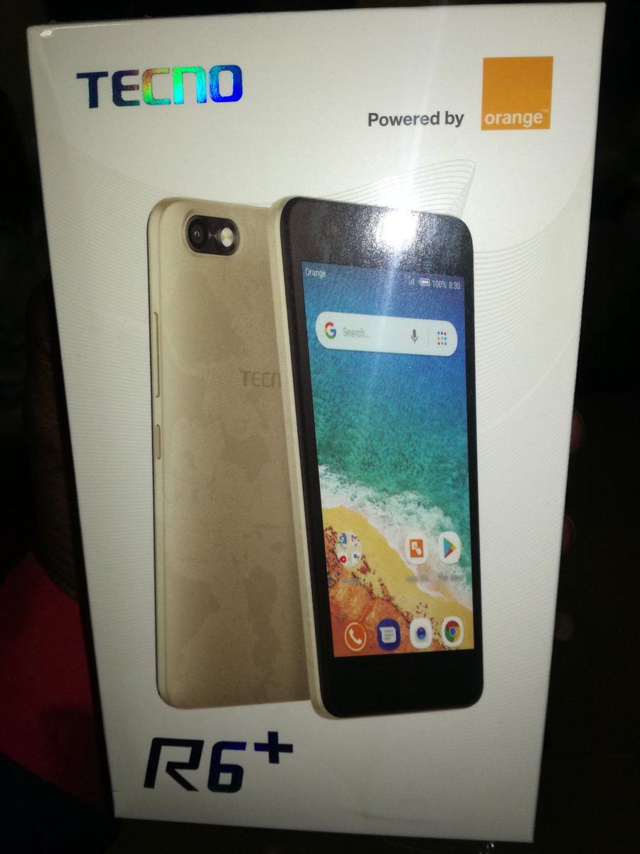 sportbiz_africa's tweet photo. Pour la FÊTE DES PÈRES, j'ai offert au mien le premier smartphone de sa vie!Je sais que derrière y'a encore des jours et nuits de cours magistraux en utilisation de ça, que je dois lui donner; mais je me sens particulièrement bien.
Cc: @CysoulOfficiel #CMonPapa #MonSango https://t.co/4R9NPDZcyp
