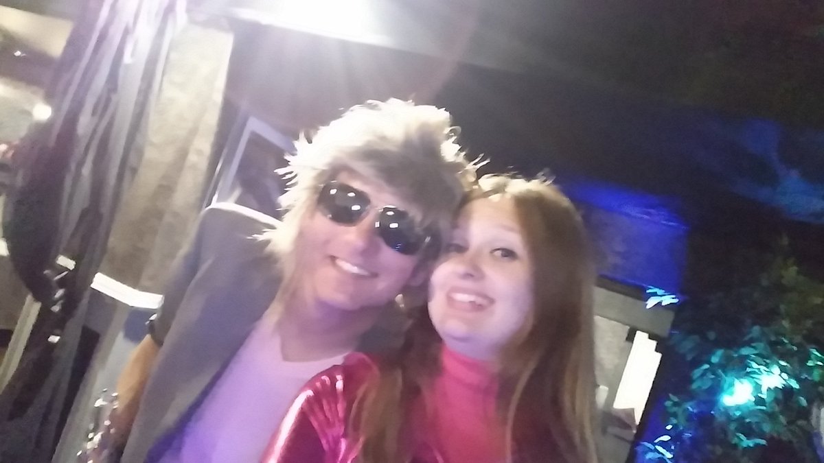 Becks94x's tweet photo. Happy fathers day @DeenoRyan thank you for all you do 💕🥰❤xxx https://t.co/pFLZXSmFs5