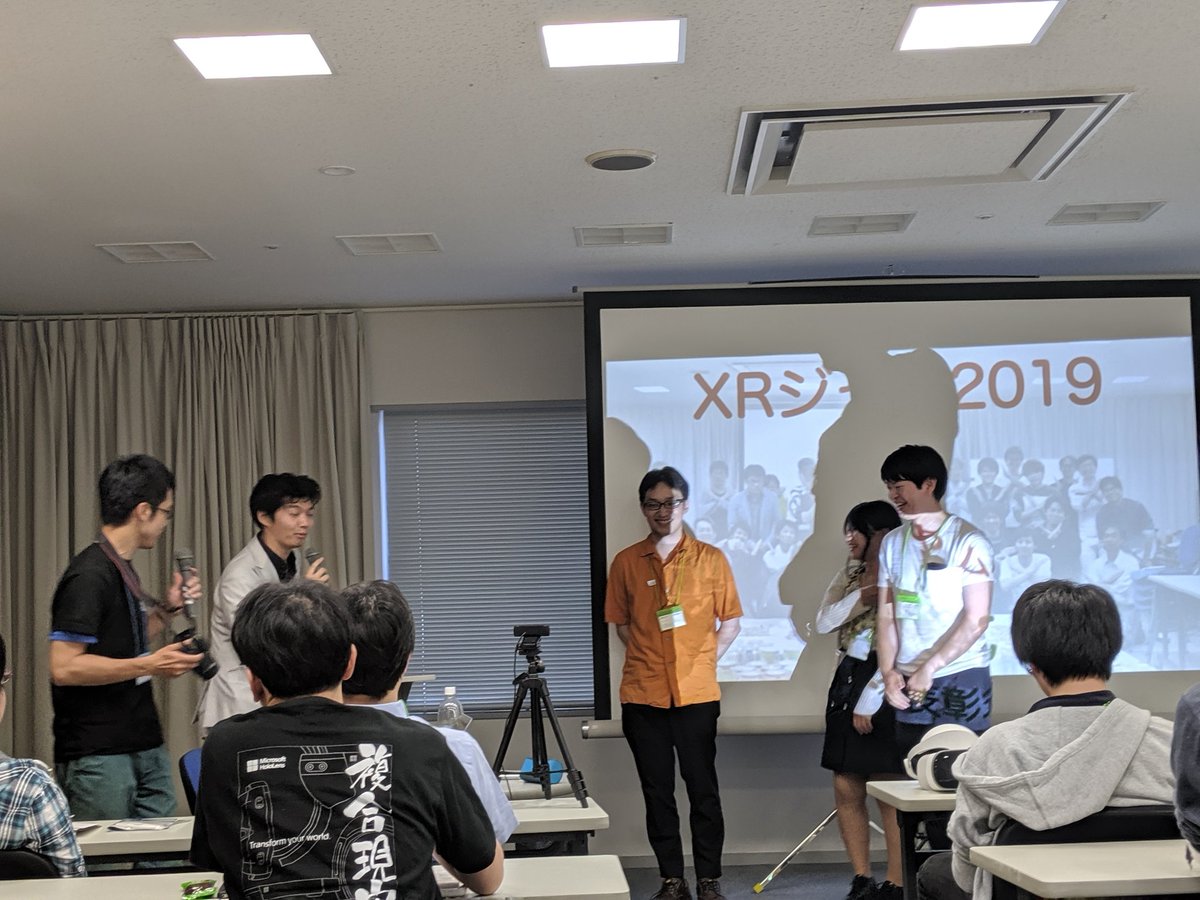 diberidarshi's tweet photo. おにちく賞はチーム、White(仮)
#XRJAM https://t.co/jyfudv0pE4