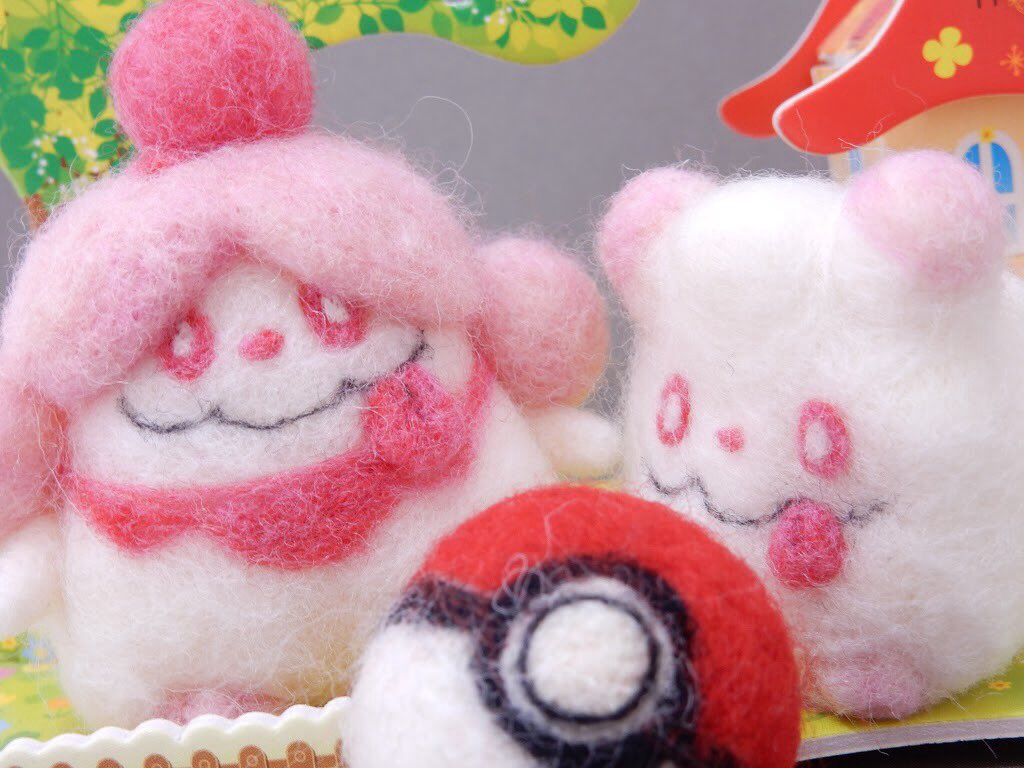 羊毛さん 羊毛フェルトでポケモンのペロッパフとペロリーム 進化前 進化後どっちも可愛い そしてどっちも見た目が美味しそう 笑 ポケモンgoフレンドコード 6702 2272 5873 手芸 羊毛フェルト Handmaid ポケモンxy Pokemongofriends ポケモンgo